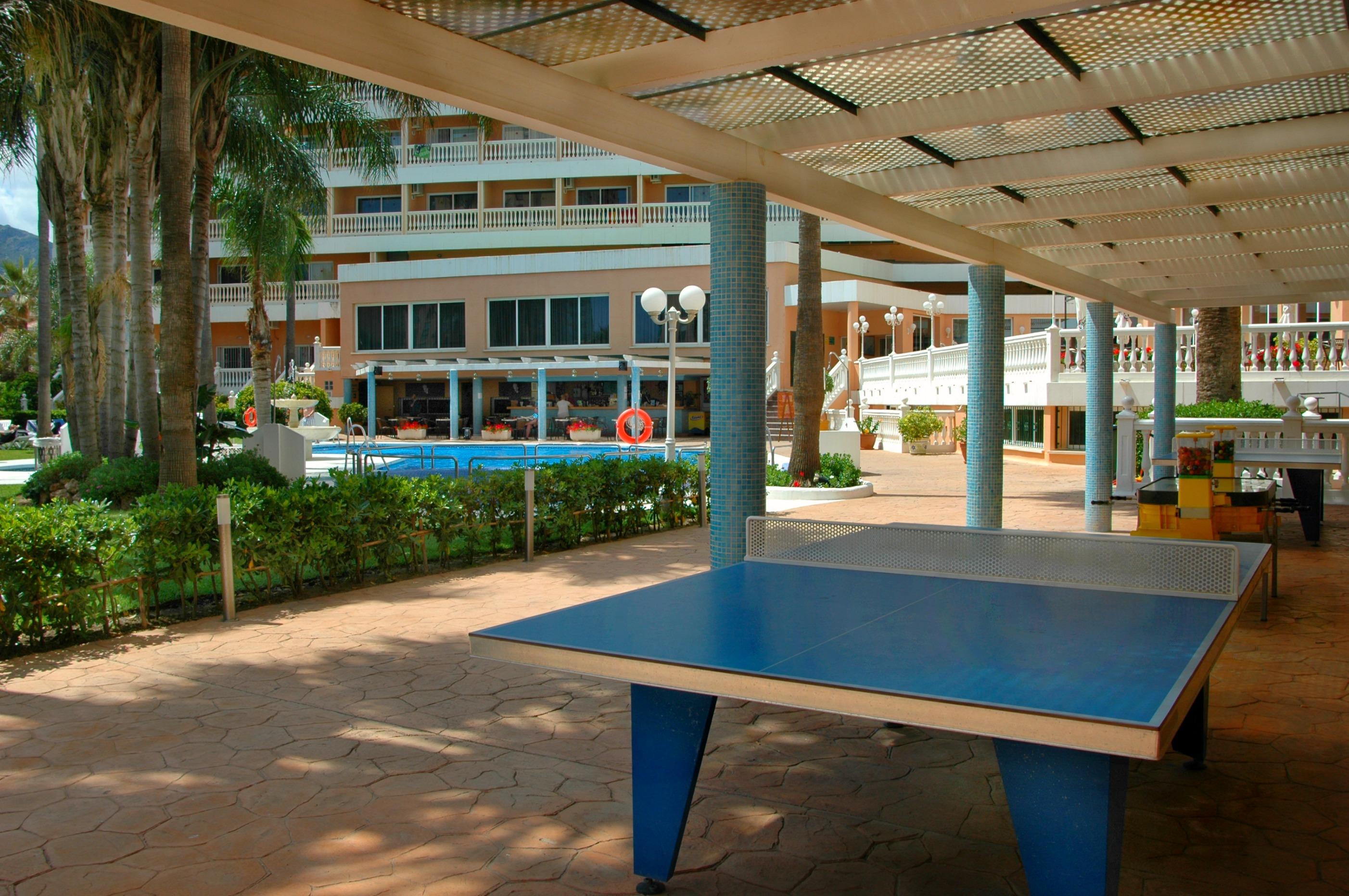 Parasol By Dorobe Hotel