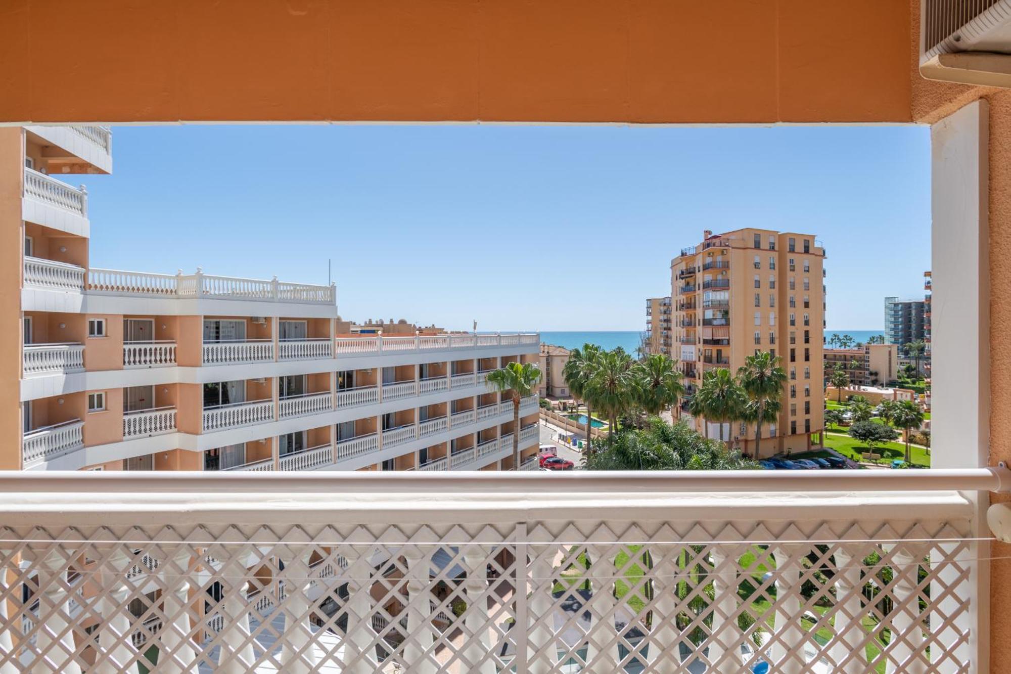 Hotel Parasol By Dorobe